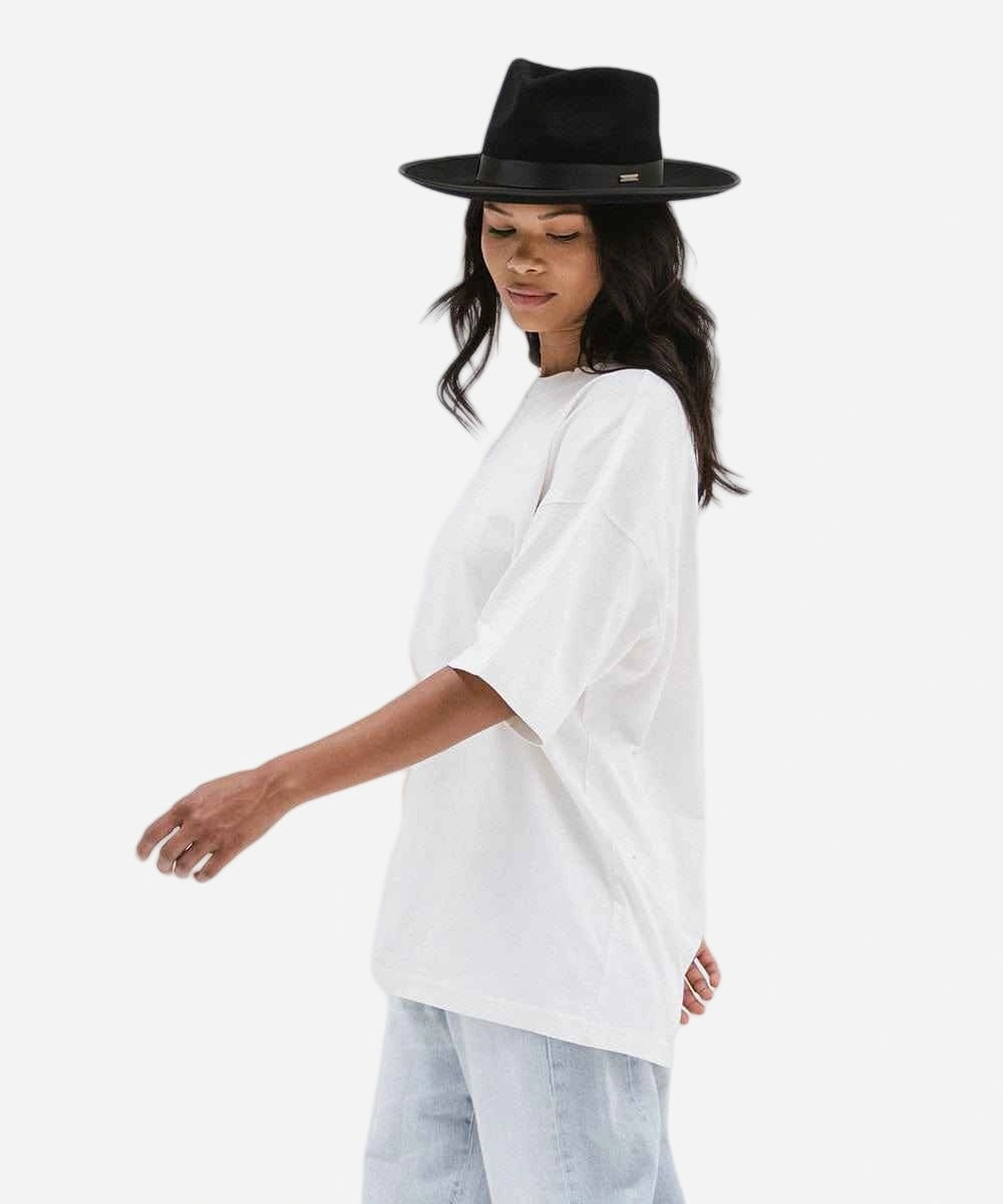"bold black rancher hat for women"