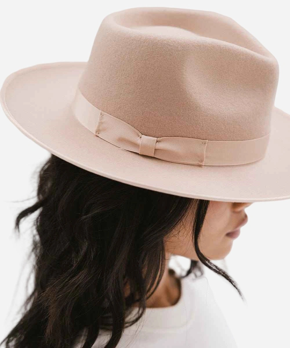 "nude fedora hat for women"